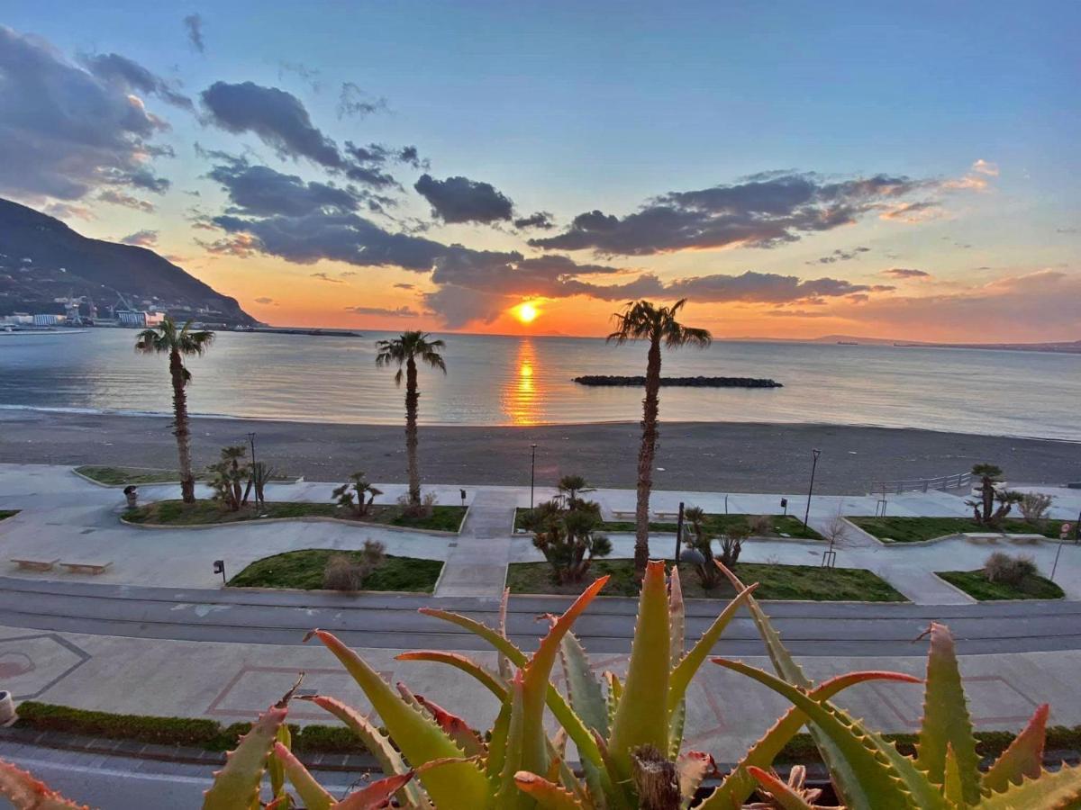 Appartamento Beatrice Castellammare di Stabia Exterior foto